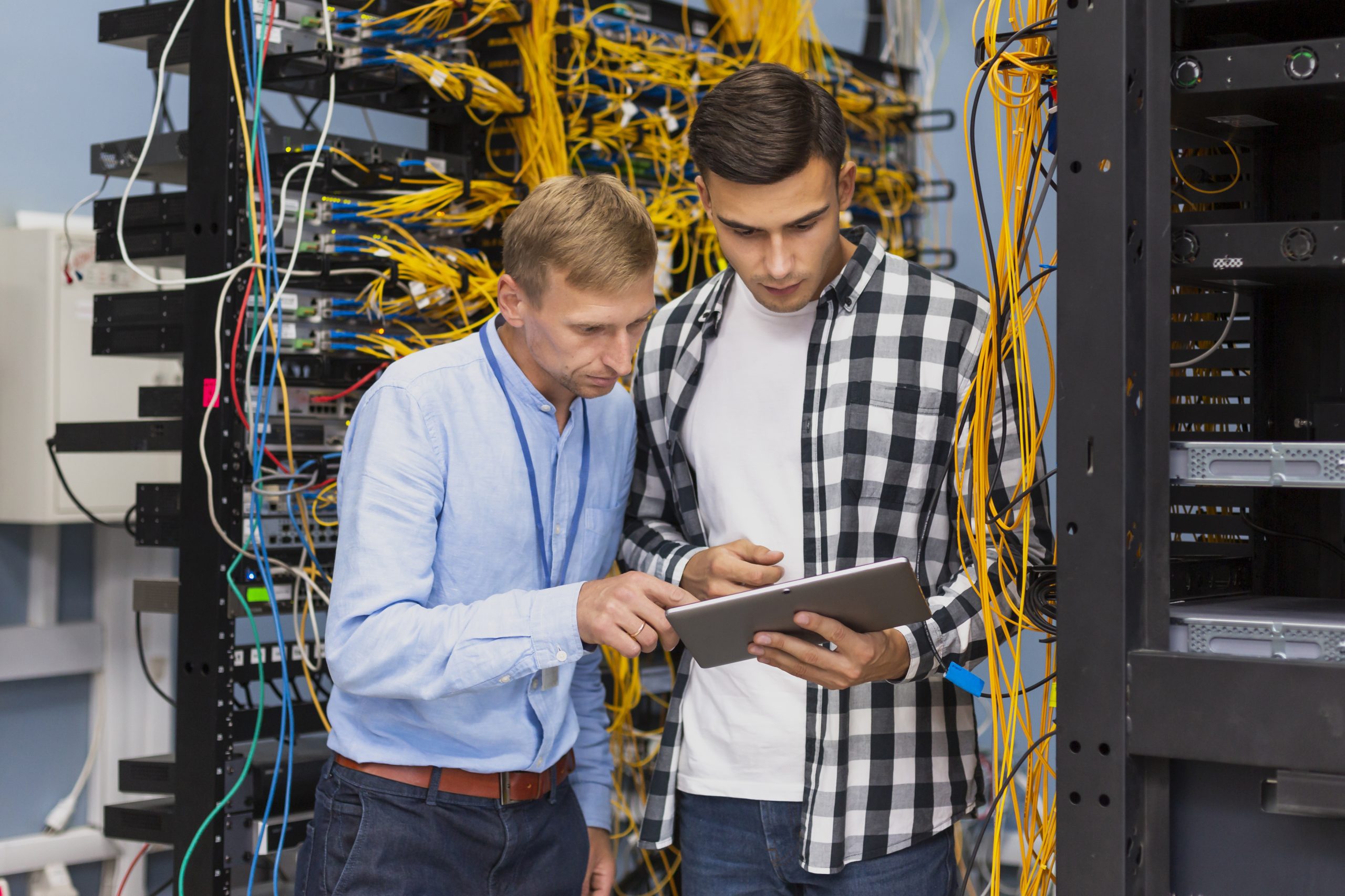 Building a Resilient Digital Infrastructure ICT Challenges and Solutions